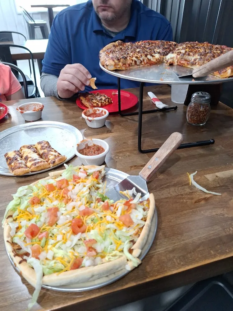 Taco Pizza Meat Lovers Pizza Garlic Cheese Bread